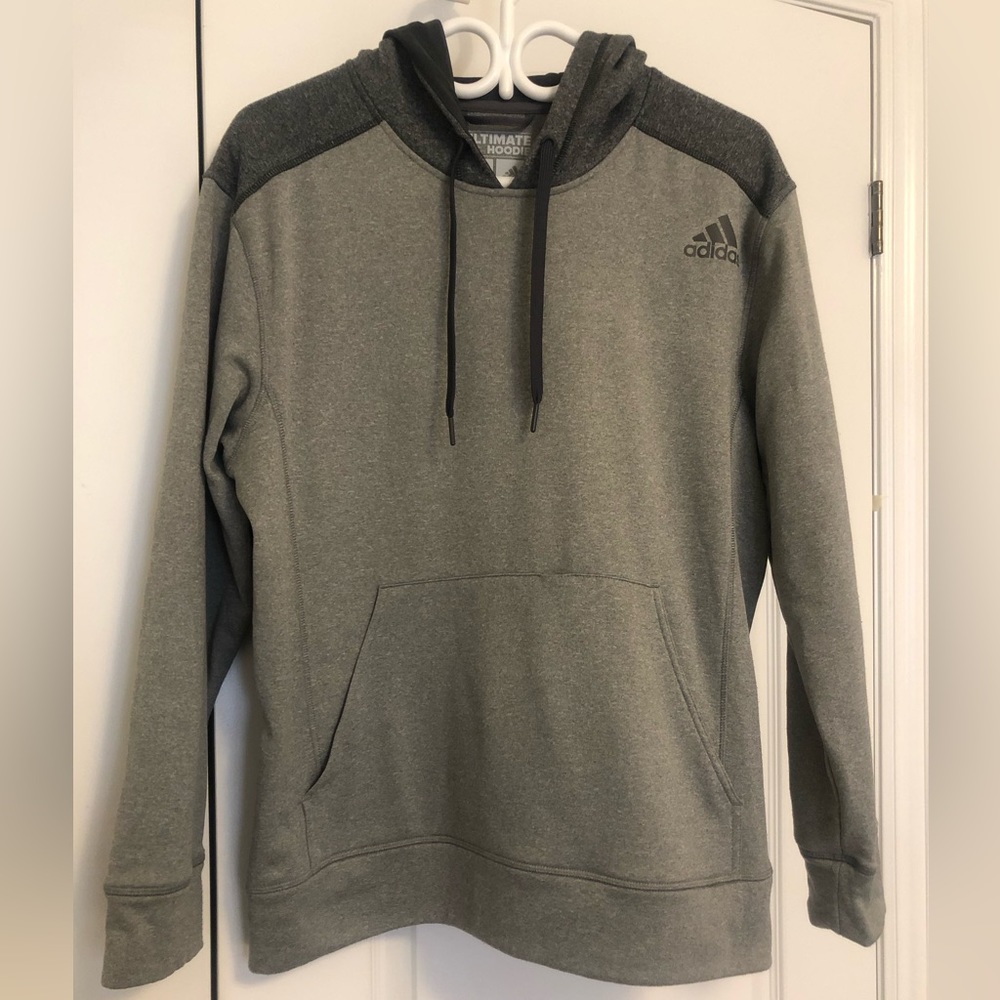Men's light weight Adidas two tone grey kanga hoodie, with black trims, medium